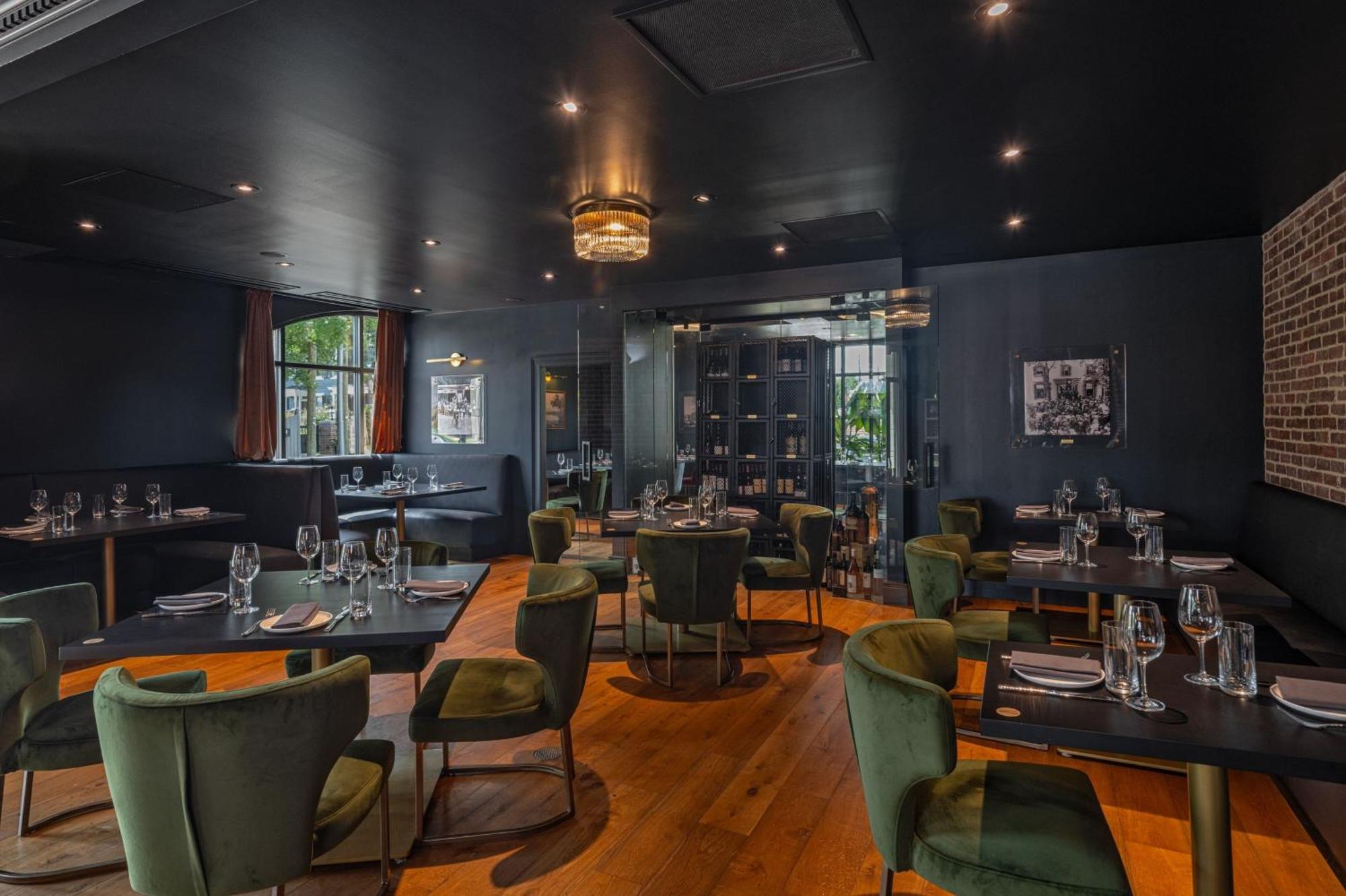 The Publisher, Downtown Fredericksburg, A Tribute Portfolio Hotel エクステリア 写真