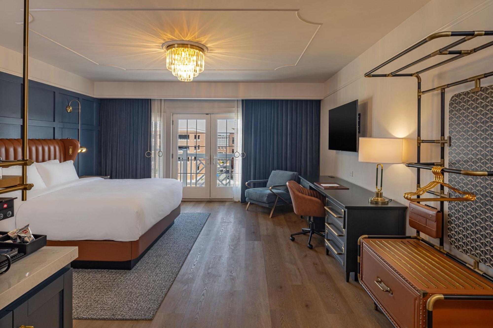 The Publisher, Downtown Fredericksburg, A Tribute Portfolio Hotel エクステリア 写真